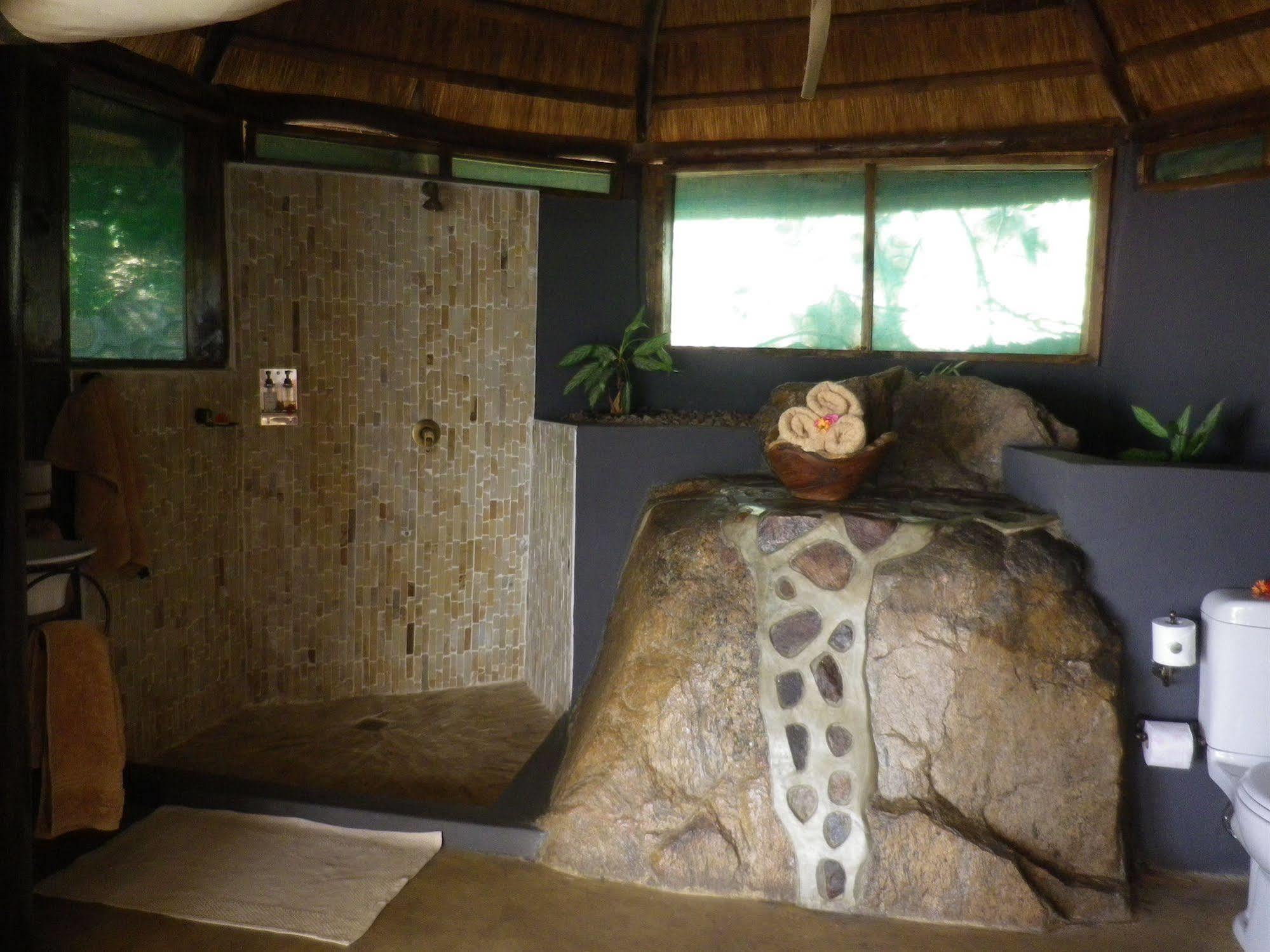 Blue Zebra Island Lodge Senga المظهر الخارجي الصورة