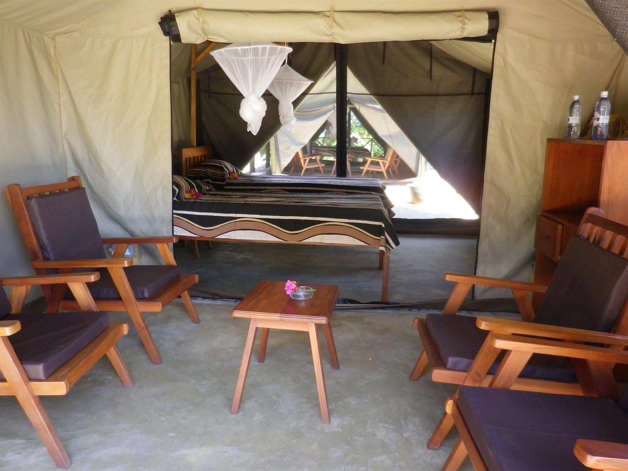 Blue Zebra Island Lodge Senga المظهر الخارجي الصورة