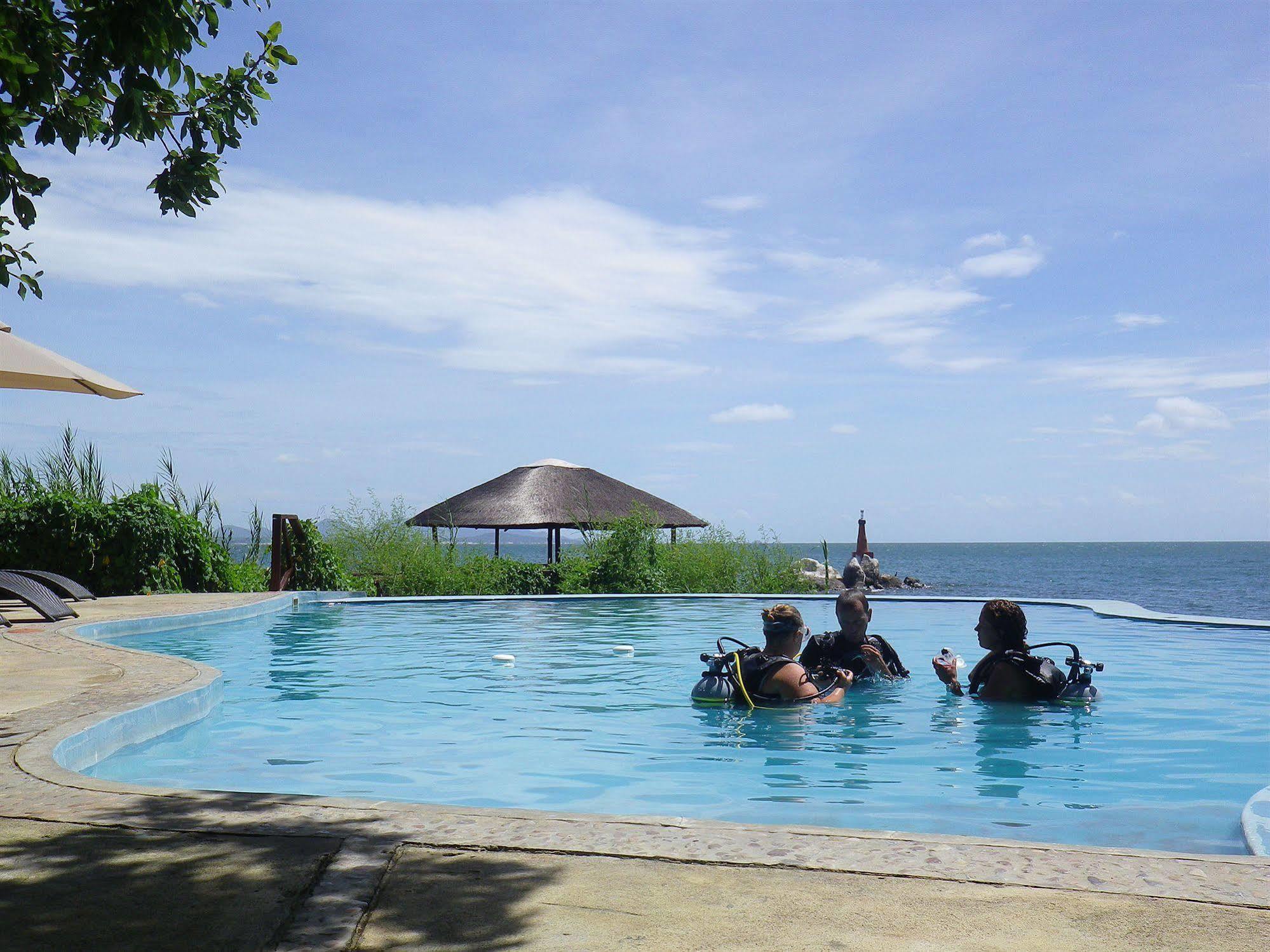 Blue Zebra Island Lodge Senga المظهر الخارجي الصورة