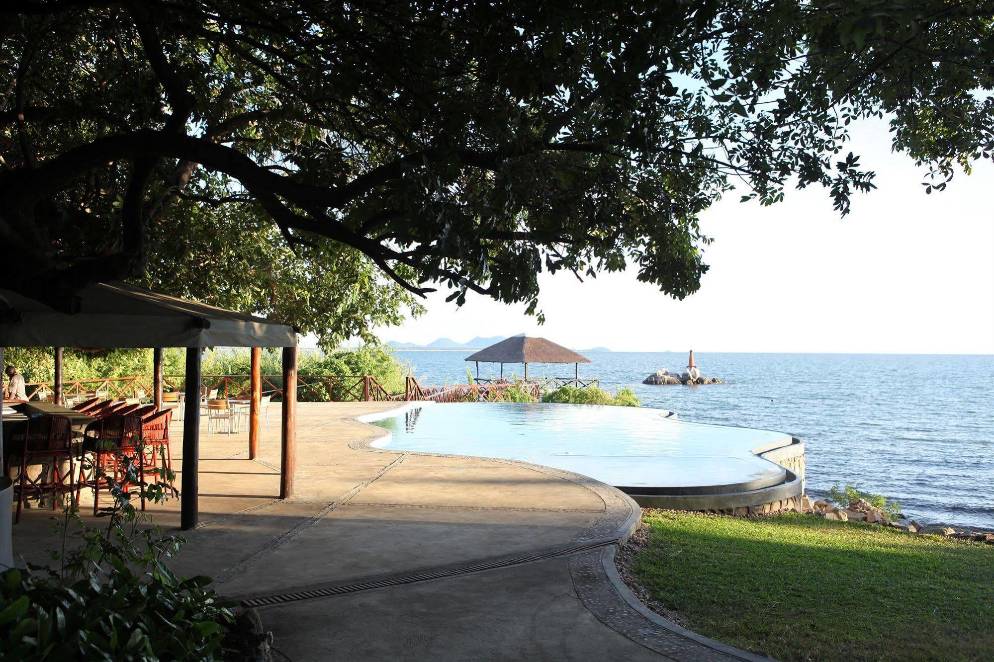 Blue Zebra Island Lodge Senga المظهر الخارجي الصورة