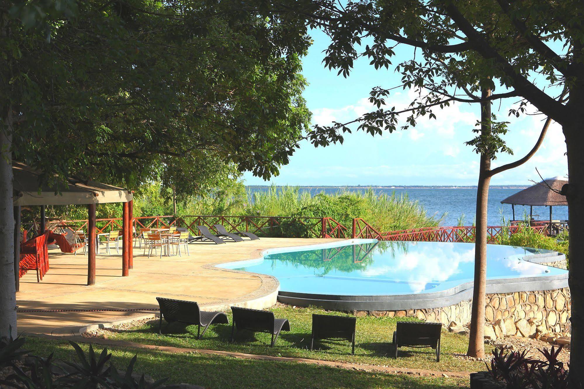 Blue Zebra Island Lodge Senga المظهر الخارجي الصورة